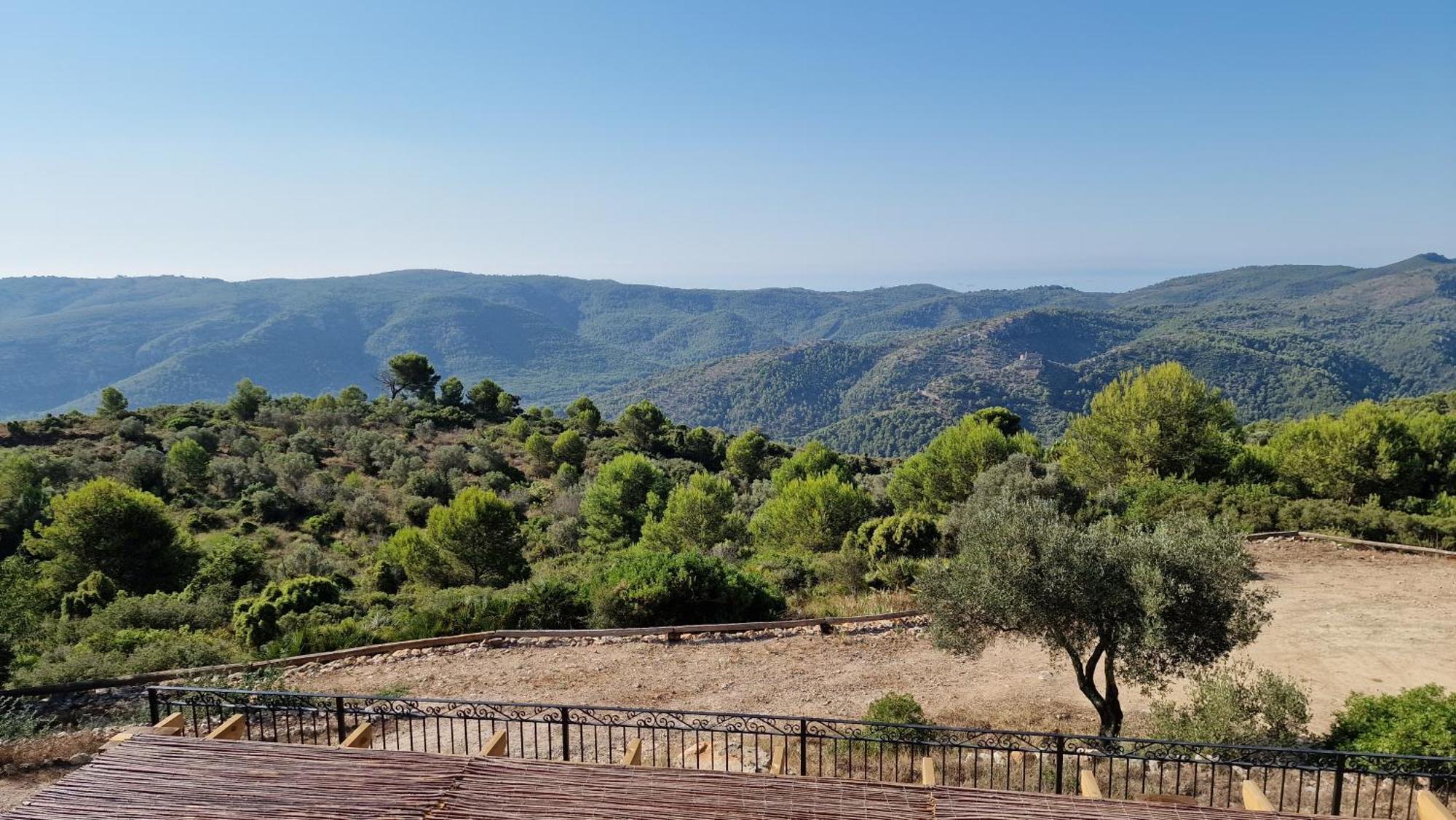 كابانيس La Cueva De Miravet - Villa De Lujo En La Cima De La Montana Con Vistas Al Mar المظهر الخارجي الصورة