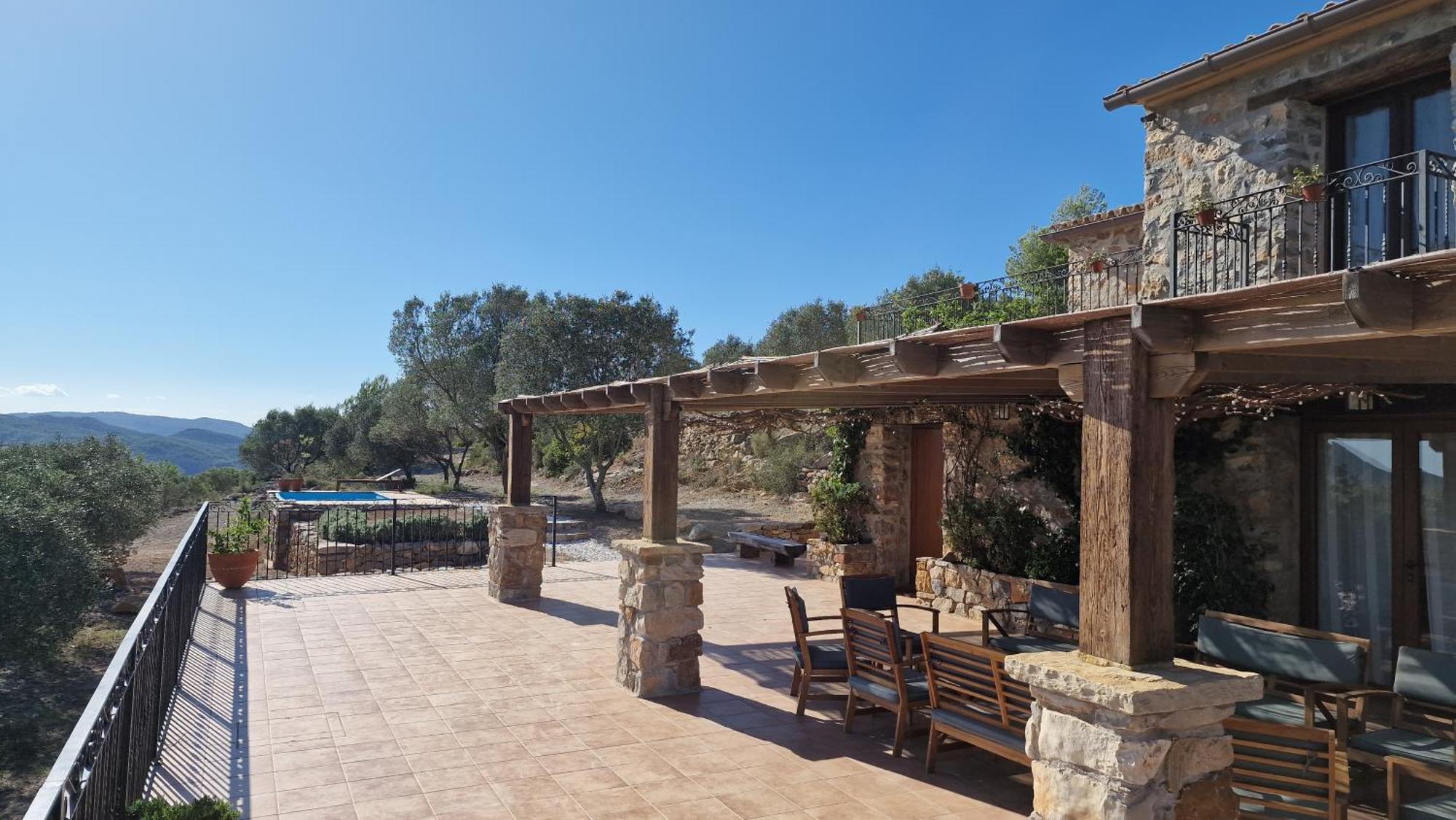 كابانيس La Cueva De Miravet - Villa De Lujo En La Cima De La Montana Con Vistas Al Mar المظهر الخارجي الصورة